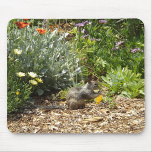 Eichhörnchen und Blume Mousepad