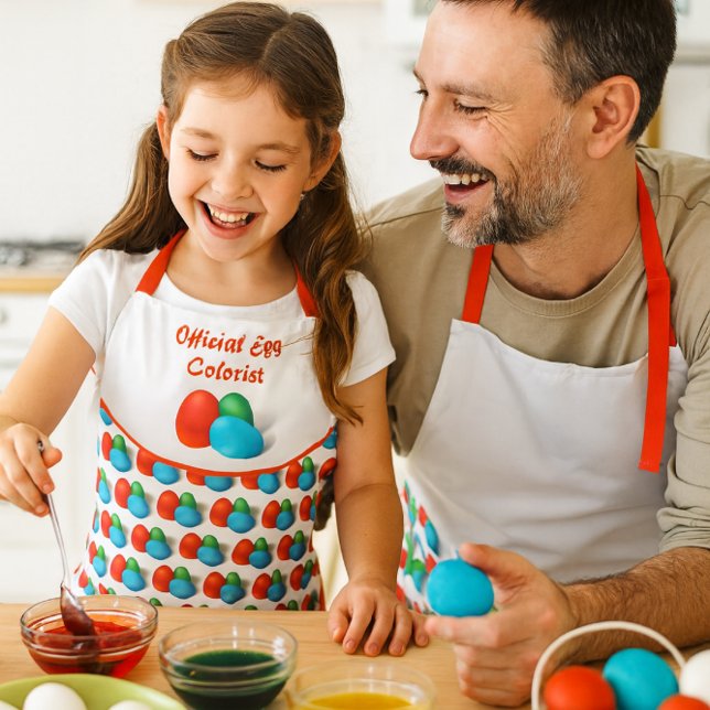 Eierfarben Niedlich Ostern Schürze (Cherished memories of egg coloring with family are made even sweeter with this adorable apron.)