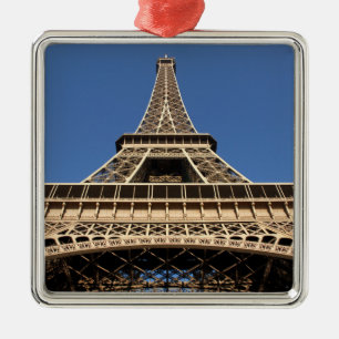 Eiffel tower of Paris in France Ornament Aus Metall