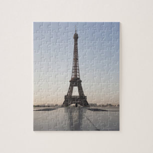 Eiffelturm in der Abenddämmerung, Paris, Ile-de-Fr
