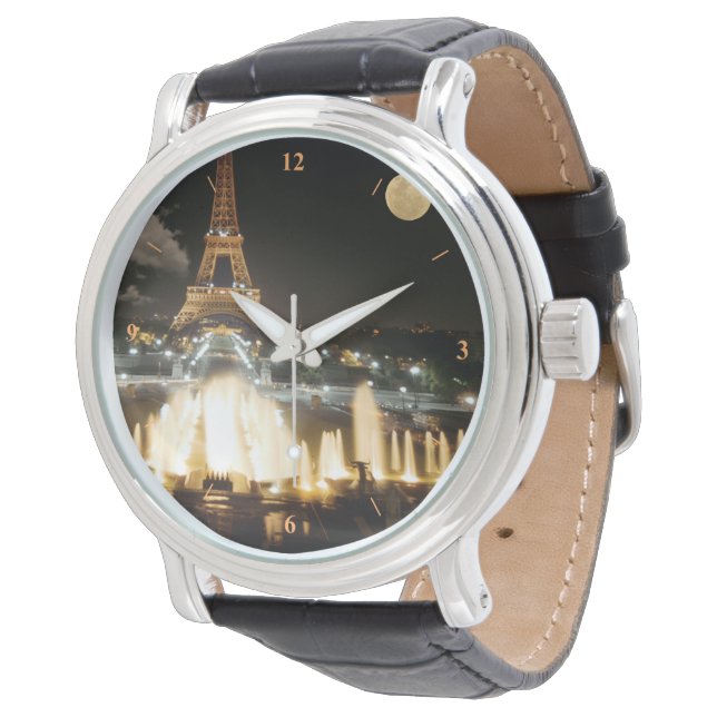 Eiffelturm in der Nacht Armbanduhr (Schrägansicht)