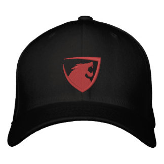 Eigener, bestickter Hut für das Lycan Country Logo