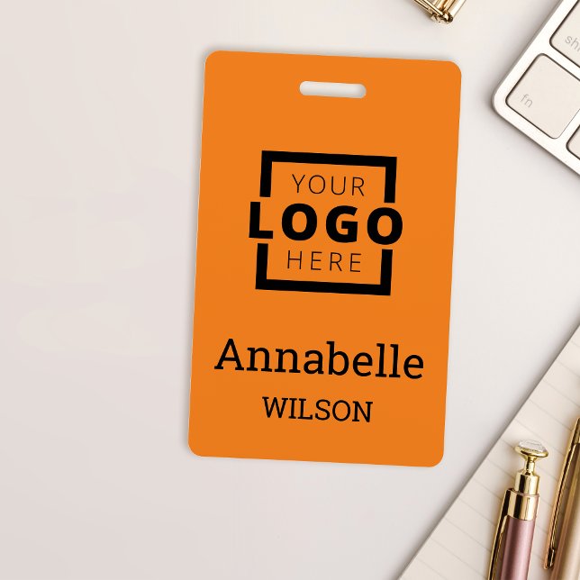 Eigenes Firmenlogo Grundlegender Name des Mitarbei Ausweis (Von Creator hochgeladen)