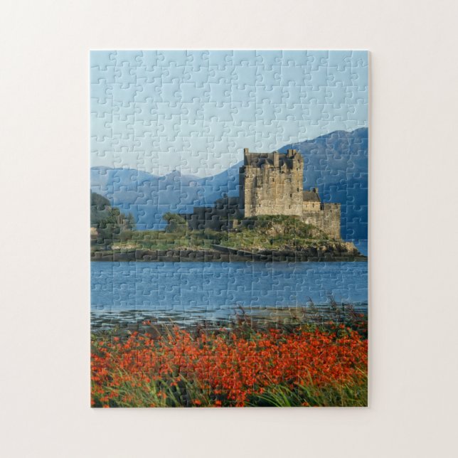 Eilean Donan Castle, Highlands, Schottland 3 (Vertikal)