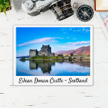 Eilean Donan Castle - Schottland Postkarte<br><div class="desc">Schöne Postkarte mit einem Originalfoto einer der berühmtesten Burgen im schottischen Hochland,  der Burg Eilean Donan</div>