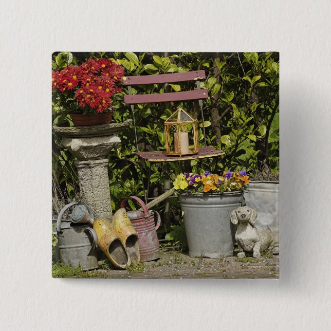Eimer, Schuhe und Blumen, Zaanse Schans, Button (Vorderseite)
