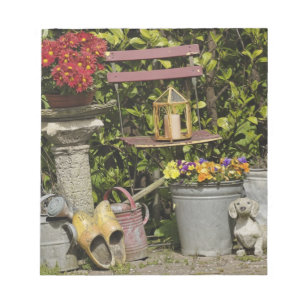 Eimer, Schuhe und Blumen, Zaanse Schans, Notizblock