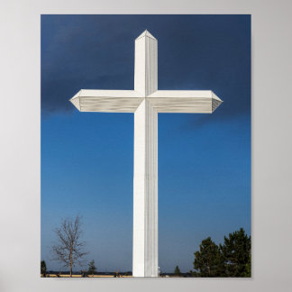 Ein 19-geschossiges Kreuz in der Nähe von Groom in Poster