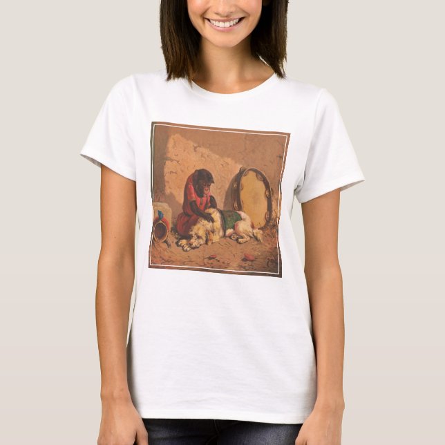 Ein Affe und ein Hund mit einem großen Tambourin T-Shirt (Vorderseite)