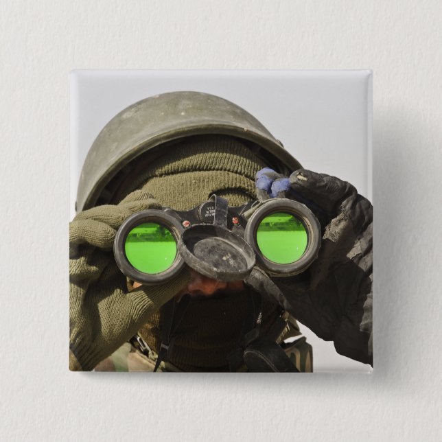 Ein afghanischer Soldat sucht den Horizont Button (Vorderseite)