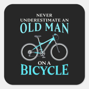 Ein alter Mann auf dem Fahrrad Quadratischer Aufkleber