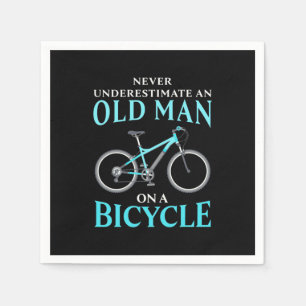 Ein alter Mann auf dem Fahrrad Serviette