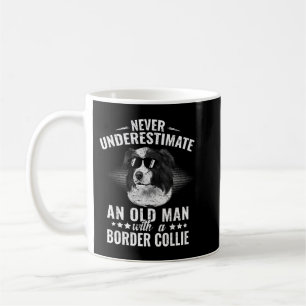 Ein alter Mann mit Grenzkollie wird nie unterschä Kaffeetasse