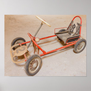 ein altes Go-Kart auf Value Poster Paper (Matte)
