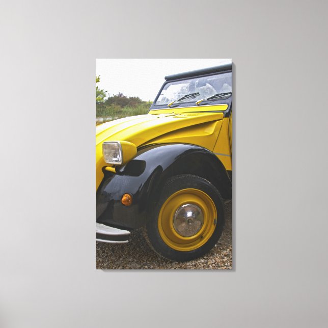 ein altes, schwarz-gelbes Citroen 2CV 2 CV, Leinwanddruck (Vorderseite)