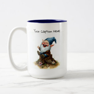 Ein Aquarellbild eines niedlichen Gnom Zweifarbige Tasse