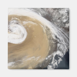 Ein asiatischer Staubsturm überquert den Pazifik Magnet