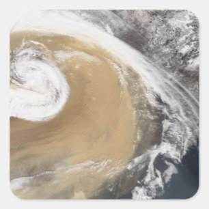 Ein asiatischer Staubsturm überquert den Pazifik Quadratischer Aufkleber