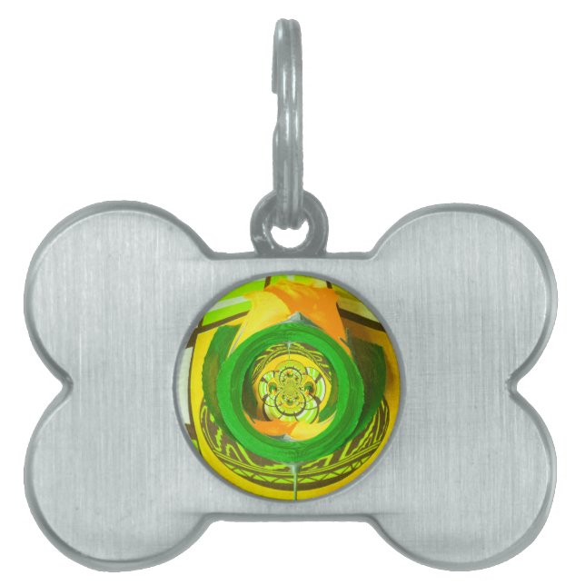 Ein atemberaubendes Gelbes Rose Kaleidoskop Design Tiermarke (Vorderseite)