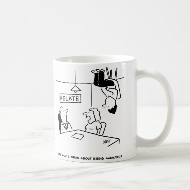 Ein aufgeweckter Mann saß auf der Decke. Funny Kaffeetasse (Rechts)