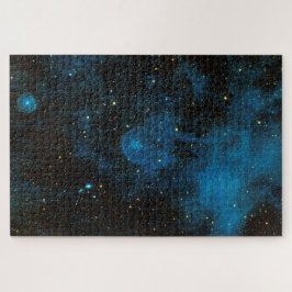 Ein außer Kontrolle geratener Stern namens CW Leo