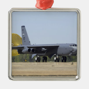 Ein B-52 Stratofortress entfaltet seine Silbernes Ornament