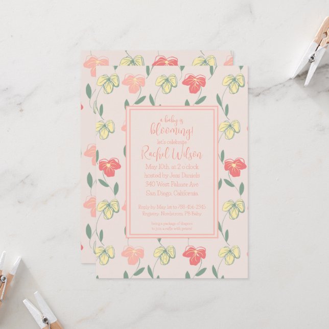 Ein Baby blüht Pink-Stiefmütterchen Kinderdusche Einladung (Vorderseite/Rückseite Beispiel)