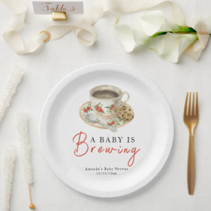 Ein Baby braut eine Tasse Kaffee Baby Shower Pappteller