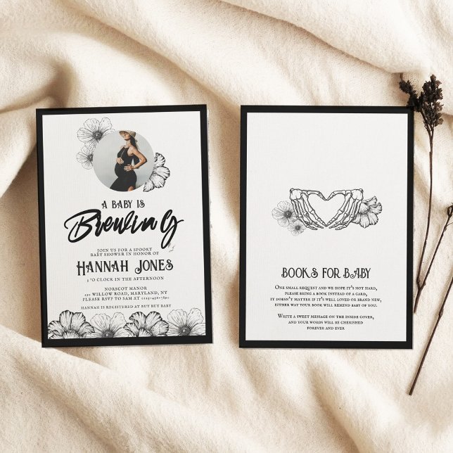 Ein Baby braut Goth Baby Shower Skull & Blume Einladung (Von Creator hochgeladen)
