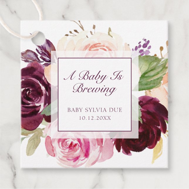 Ein Baby braut Pflaumenflora-Girl-Babydusche Geschenkanhänger (Vorderseite)