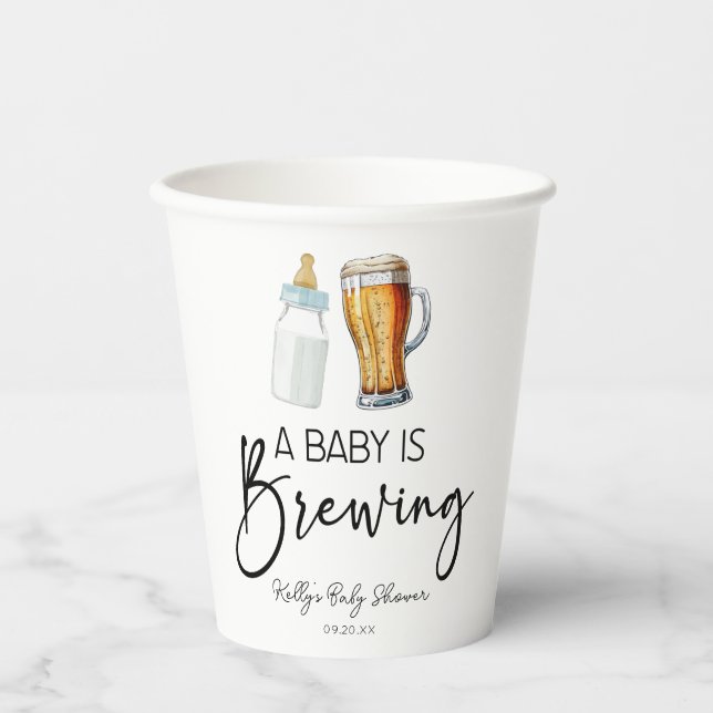 Ein Baby brütet eine Flaschengrübe-Glass-Babydusch Pappbecher (Vorderseite)