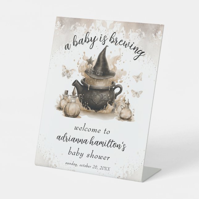 Ein Baby brütet eine neutrale Babydusche. Sockelschild (Vorderseite)
