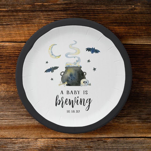 Ein Baby brütet. | Niedliche Halloween-Kinderdusch Pappteller (Von Creator hochgeladen)