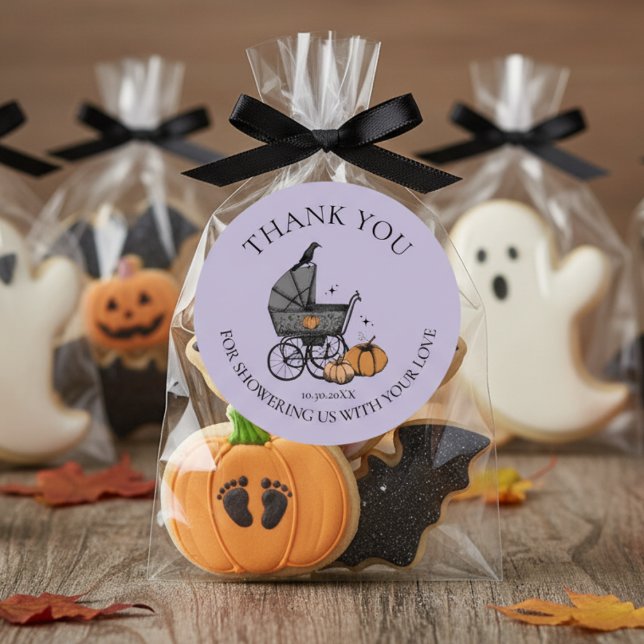 Ein Baby ist Brewing Fall Baby Dusche Vielen Dank Runder Aufkleber (Gothic Halloween Baby Shower Favor Stickers to Say Thank You. Cute Spooky Baby Carriage Fall Pumpkin)