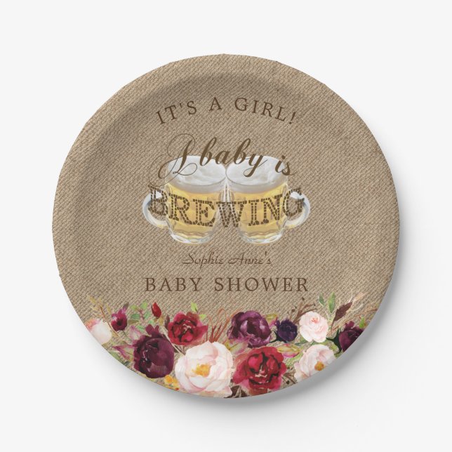 Ein Baby ist eine blühende Burlap-Baby-Dusche Pappteller (Vorderseite)