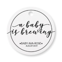 Ein Baby wird ein schwarz-weißes Babyduschangebot 