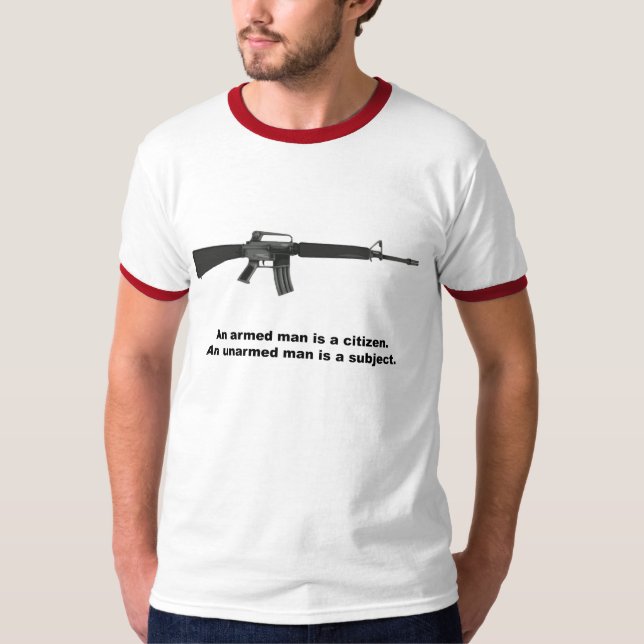 Ein bewaffneter Mann T-Shirt (Vorderseite)