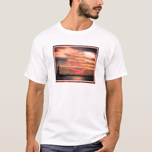 Ein bewölkter Himmel mit Herz-T - Shirt (Vorderseite)