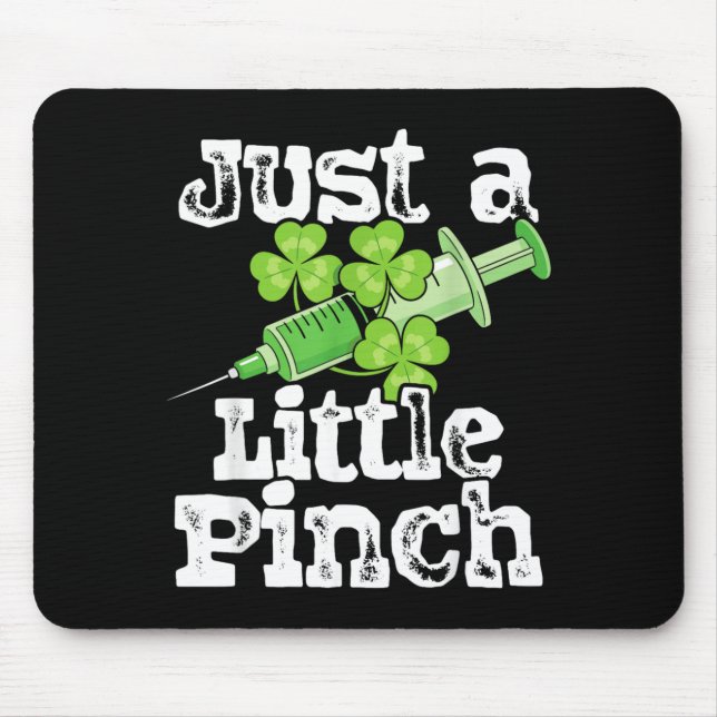 Ein bisschen lustiger St. Patricks Day Krankenpfle Mousepad (Vorne)