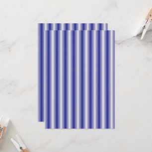 ein blau-weiß gestreifter Hintergrund Einladung
