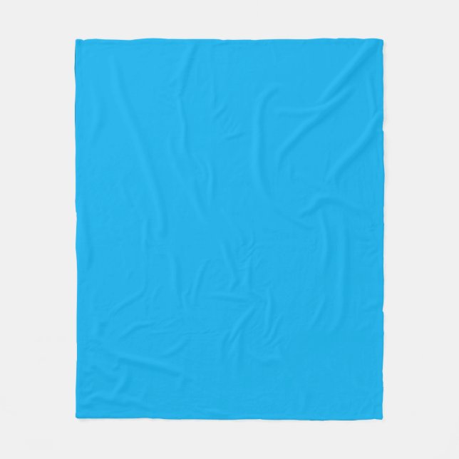 ein blauer Himmel mit einem Flugzeug, das am Himme Fleecedecke (Vorderseite)