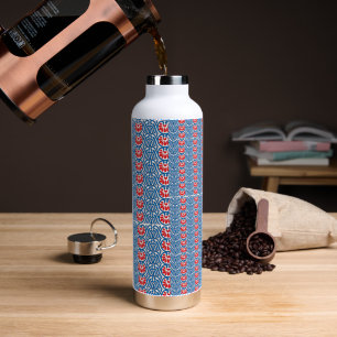 ein blauer Hintergrund mit roten und weißen Motive Trinkflasche