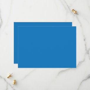 ein blauer Hintergrund mit Save The Date