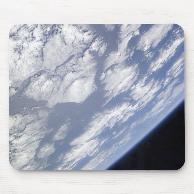 Ein blauer und weißer Teil der Erde Mousepad (Vorne)