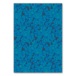 Ein blaues Papier mit einem kreativen Kunstmuster Tischnummer