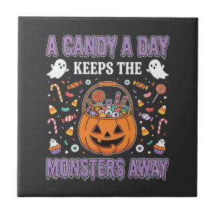 Ein Bonbon pro Tag Halloween T-Shirt Design Fliese