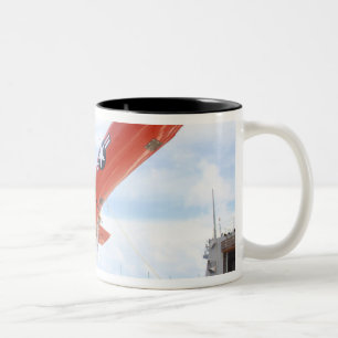 Ein BQM-74E Chukar Drohne bereit zur Zweifarbige Tasse