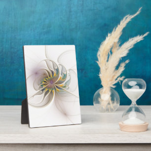 Ein buntes Fraktal-Ornament. Abstrakte Blume Fotoplatte