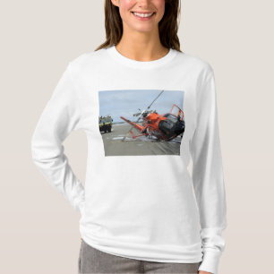 Ein Delphin-Hubschrauberabsturz der T-Shirt