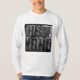 Ein Design, das mit Buchstaben und Wörtern spielt T-Shirt